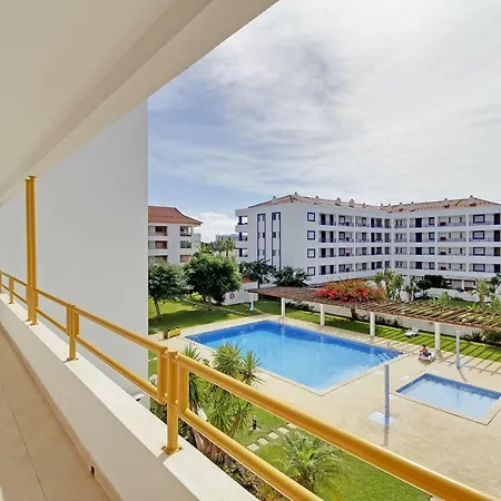 Ocean Apartment *